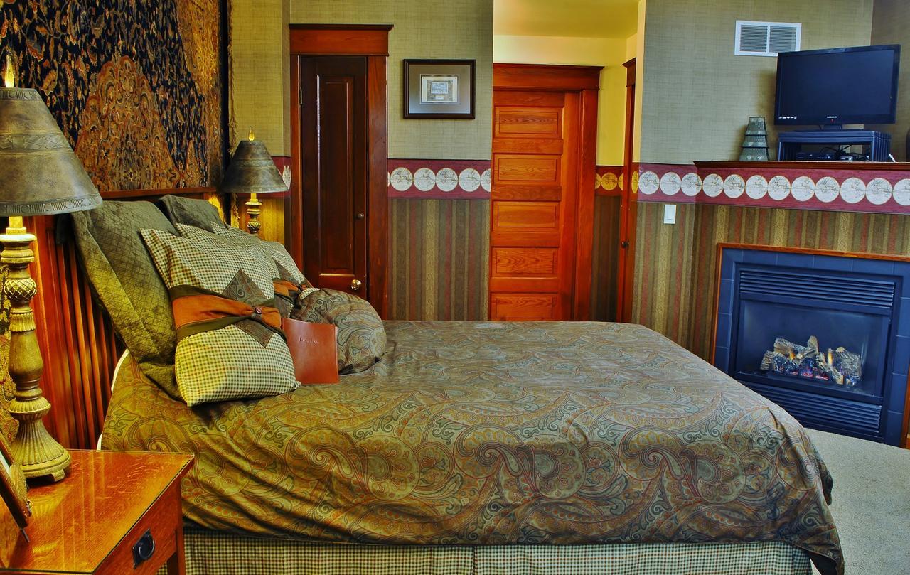 Arbor Hill Inn La Porte Eksteriør billede